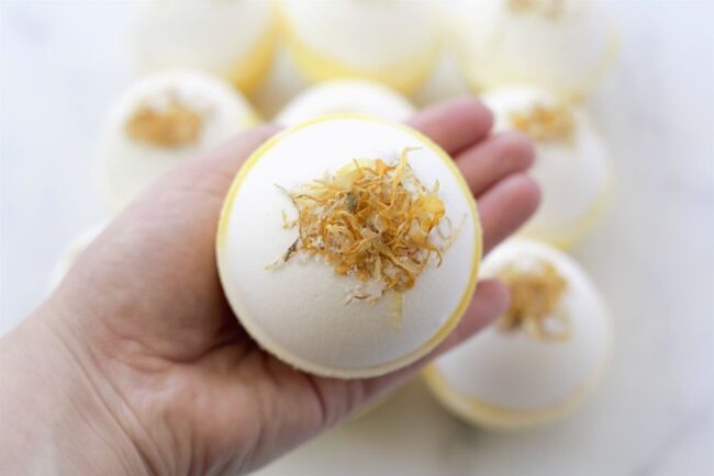 Lemongrass Fizzy Bath Bomb