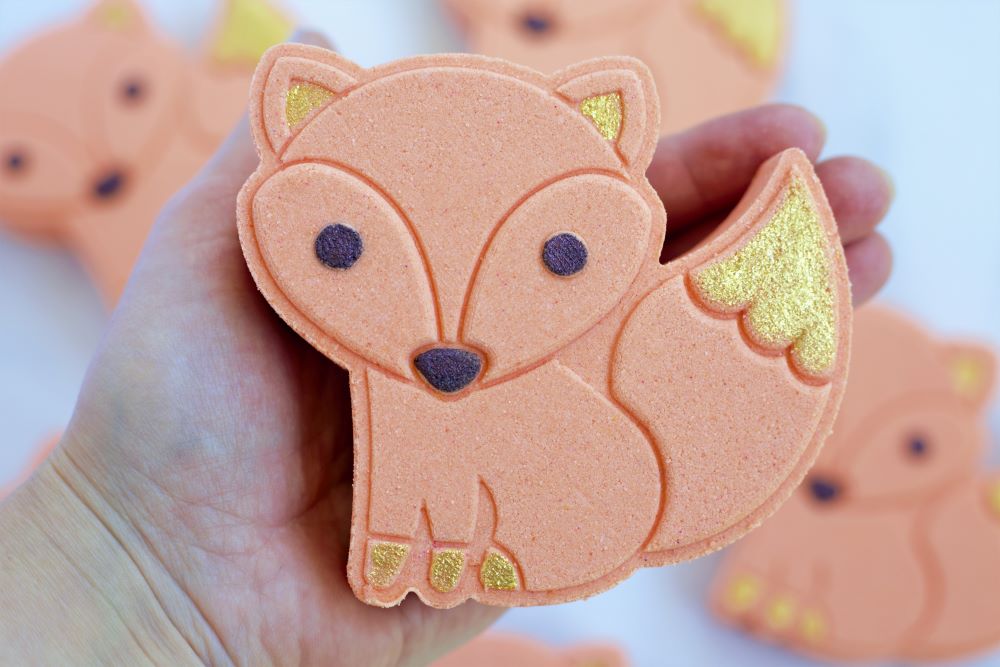 Fox Embedded Fizzy Bath Bomb