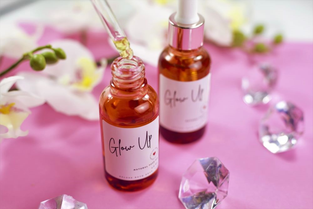 Glow Up Organic Face Oil