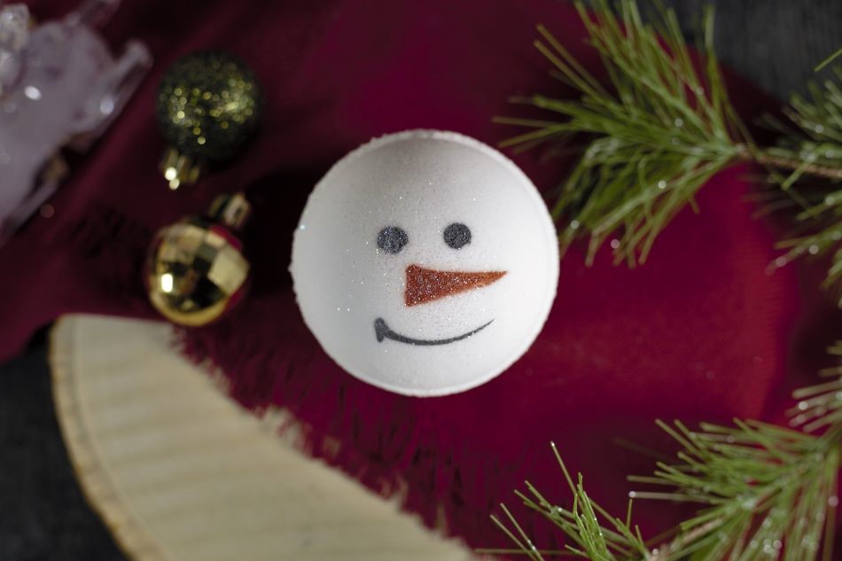 Snowman Fizzy Bath Bomb